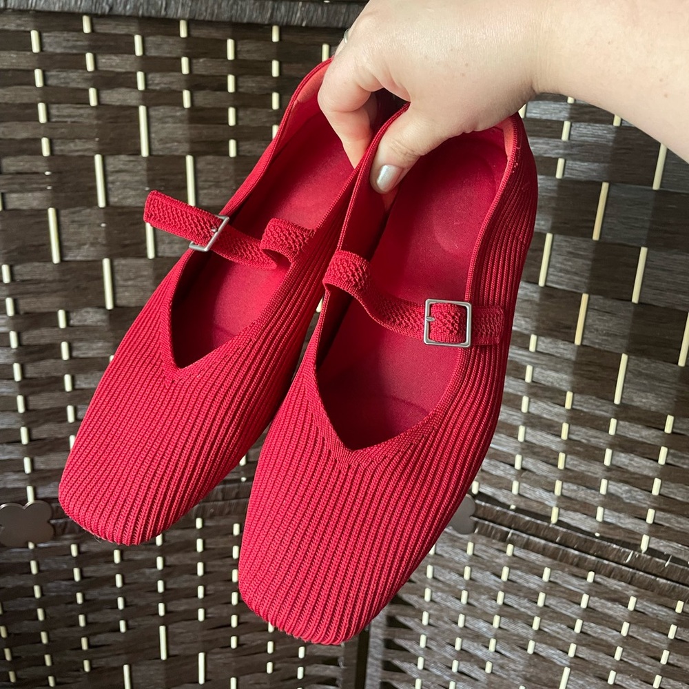 Vivaia red square toe Mary Jane